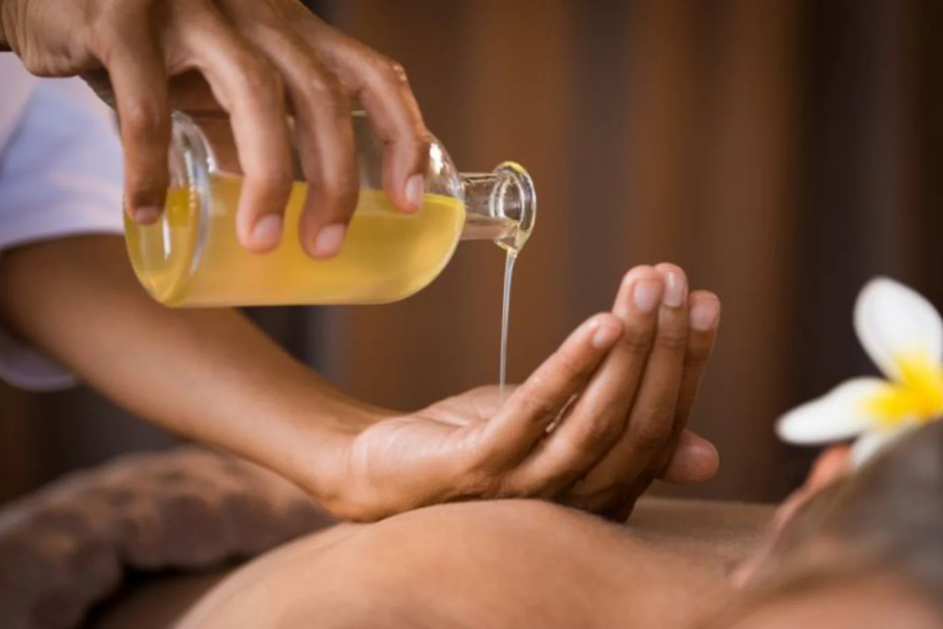 15 Ways You Can Use Coconut Oil In Your Daily Beauty Routine